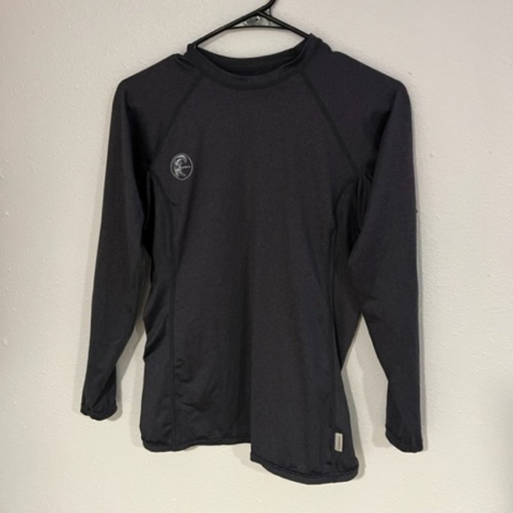 O'NEILL rash guard